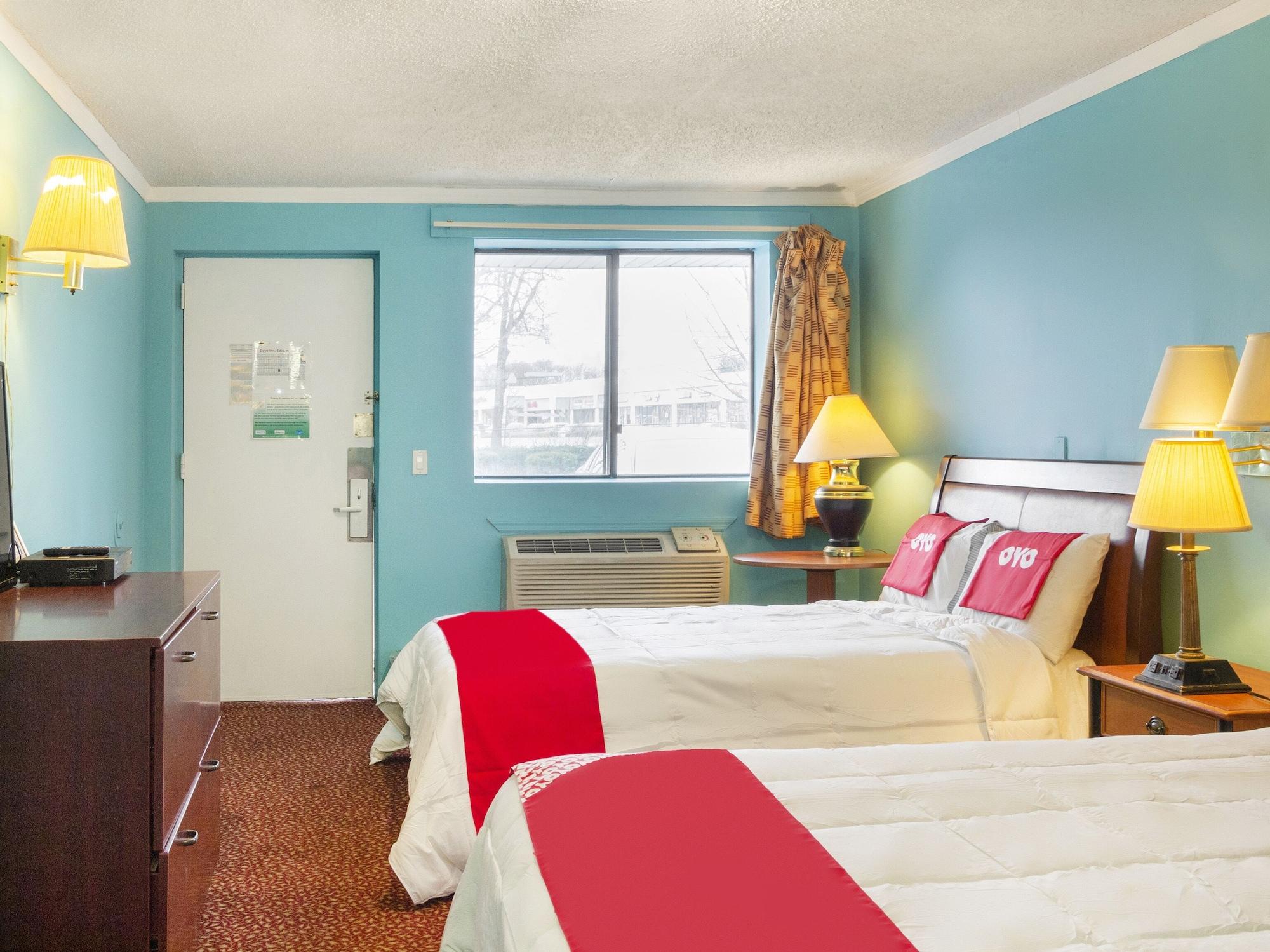 Oyo Hotel Edison Nj Route 1 Eksteriør billede