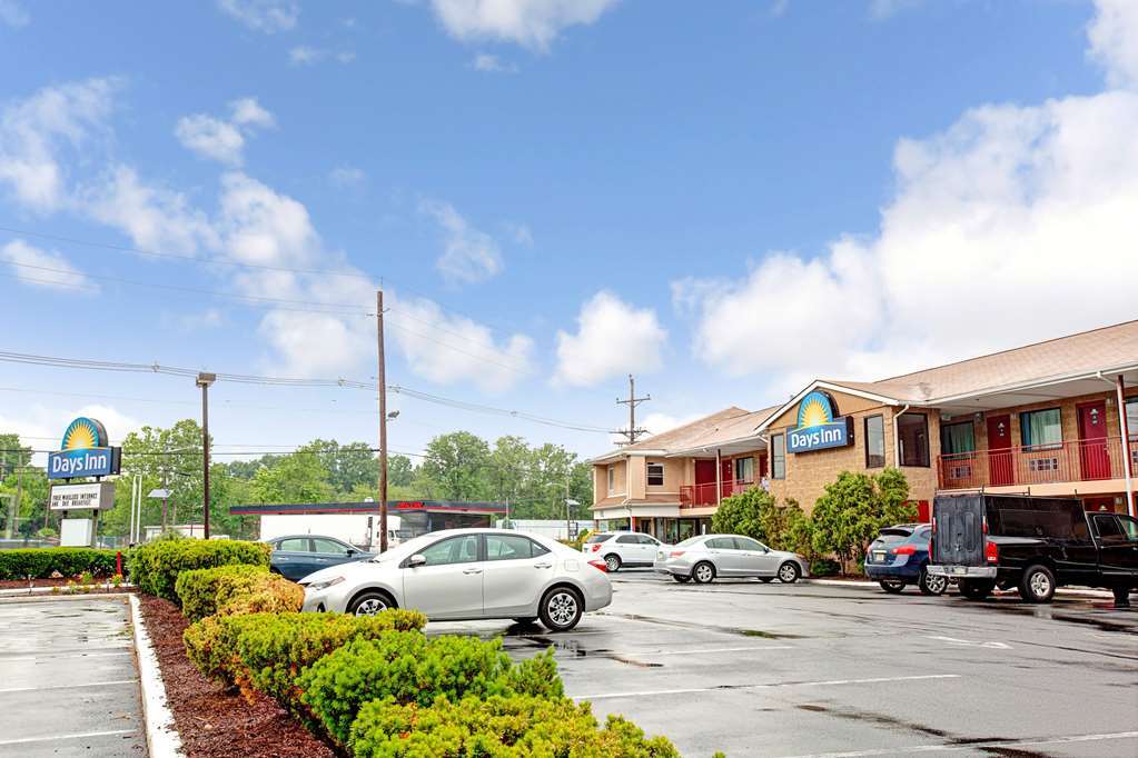 Oyo Hotel Edison Nj Route 1 Eksteriør billede